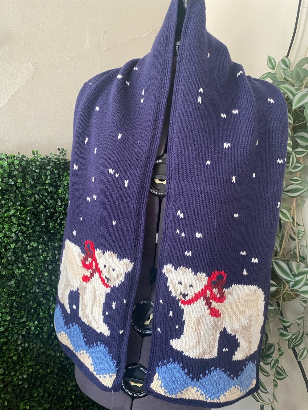 Talbots Navy Knit Scarf with Polar Bear Motifs and Red Bows